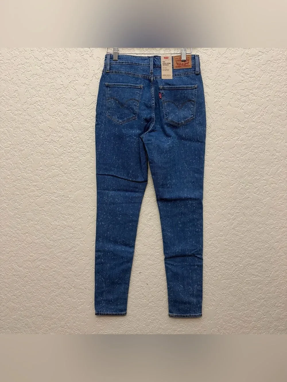 Levi’s 721 High Rise Skinny Jeans